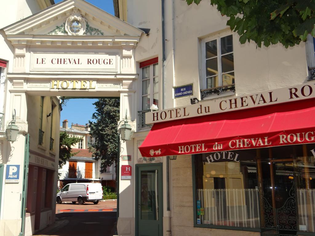 Hotel Du Cheval Rouge 베흑사이으 외부 사진